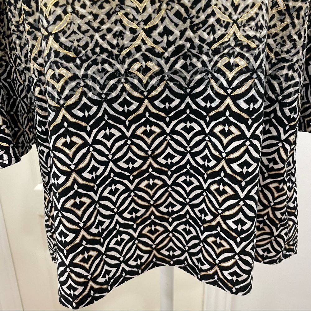 Investments Mixed Print Top Leopard & Geometric Pattern Sz M - Picture 4 of 13